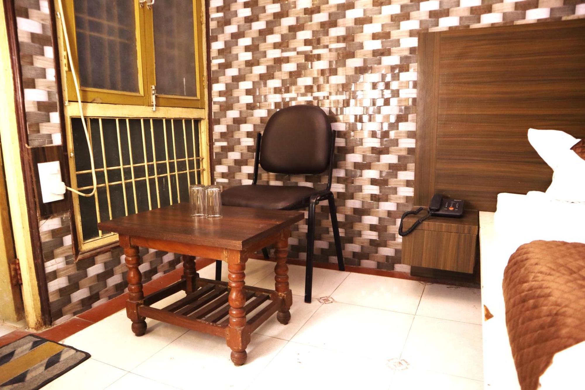 Hotel P R Palace لاكناو المظهر الخارجي الصورة