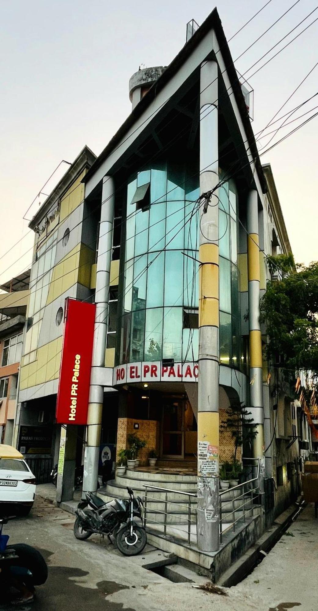 Hotel P R Palace لاكناو المظهر الخارجي الصورة
